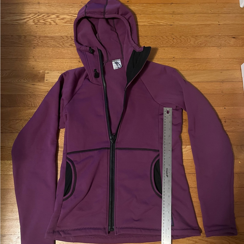 Melanzana purple zip hard face jacket women’s medium. Bought in Leadville